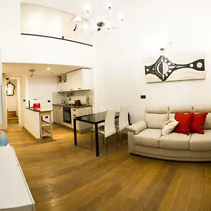 triangolo-doro.hotelitalianriviera.com/